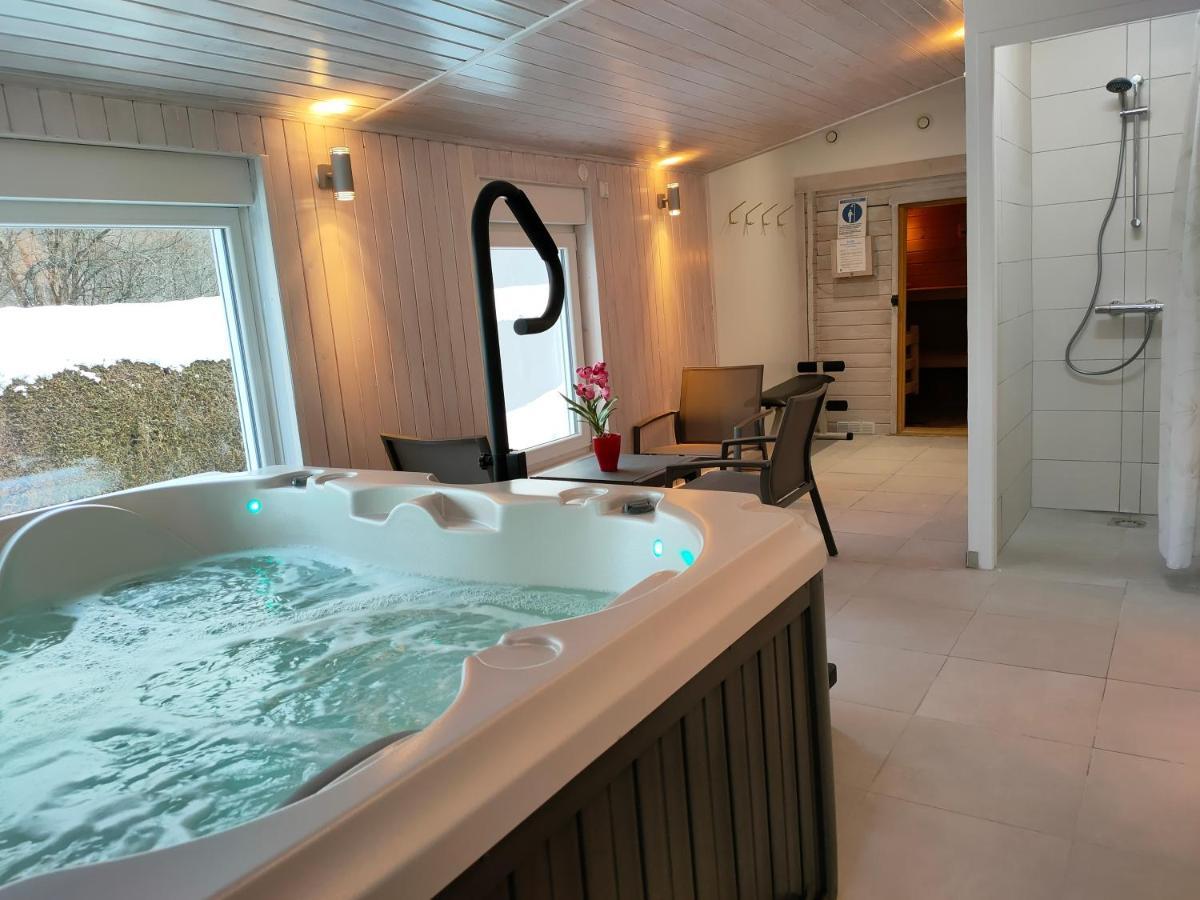 Gite 295 Montagnes Du Jura Avec Spa Et Sauna Classe 3 Etoiles Foncine-le-Haut Luaran gambar