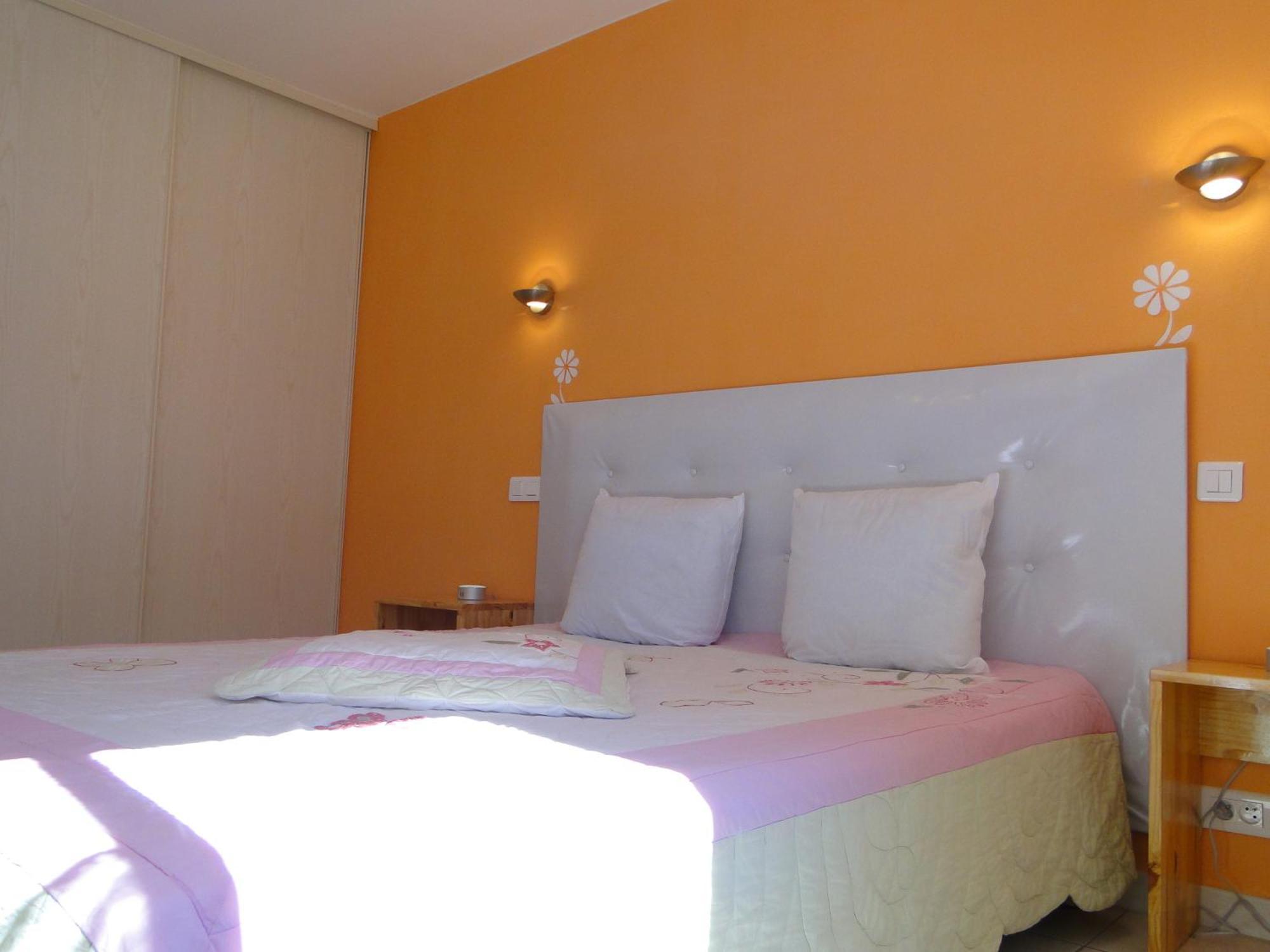 Gite 295 Montagnes Du Jura Avec Spa Et Sauna Classe 3 Etoiles Foncine-le-Haut Luaran gambar