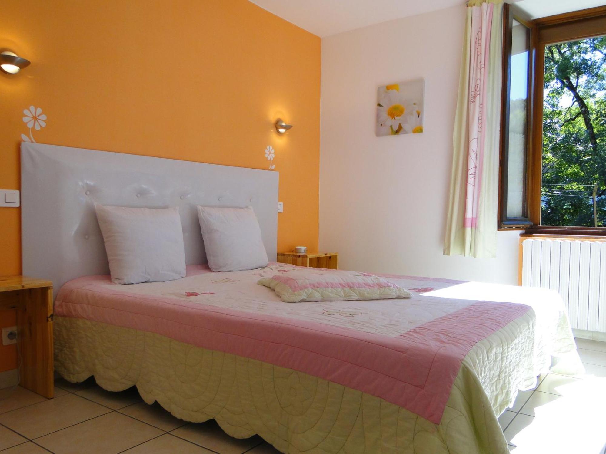 Gite 295 Montagnes Du Jura Avec Spa Et Sauna Classe 3 Etoiles Foncine-le-Haut Luaran gambar